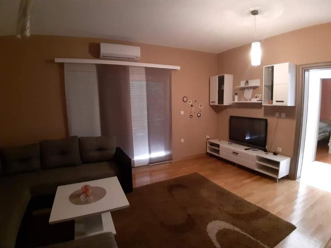 Apartman Dora Сукошан Екстер'єр фото