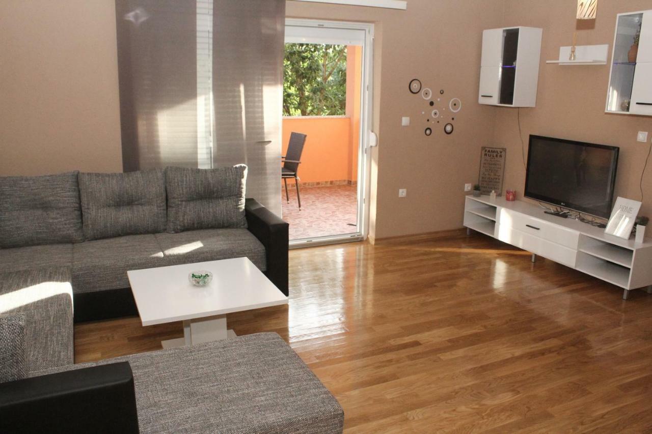 Apartman Dora Сукошан Екстер'єр фото